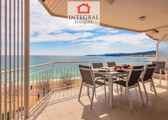 Atlantis Apartment Palamos